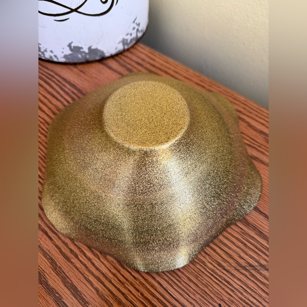 Handcrafted Italian Glass Bowl - Picture 3 of 4